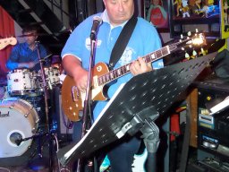 Cafe Revue